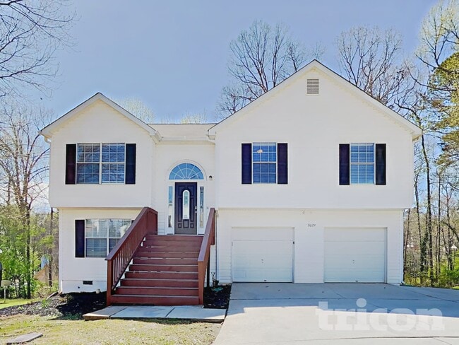 Building Photo - 7029 New Dale Rd