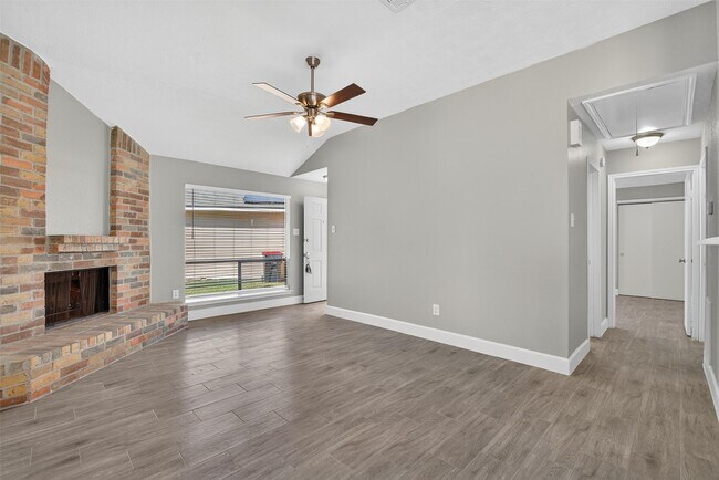 Building Photo - 9451 Rippling Fields Dr