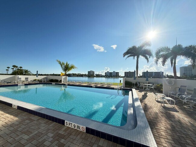 Foto del edificio - Luxury, furnished seasonal rental, Tequest...
