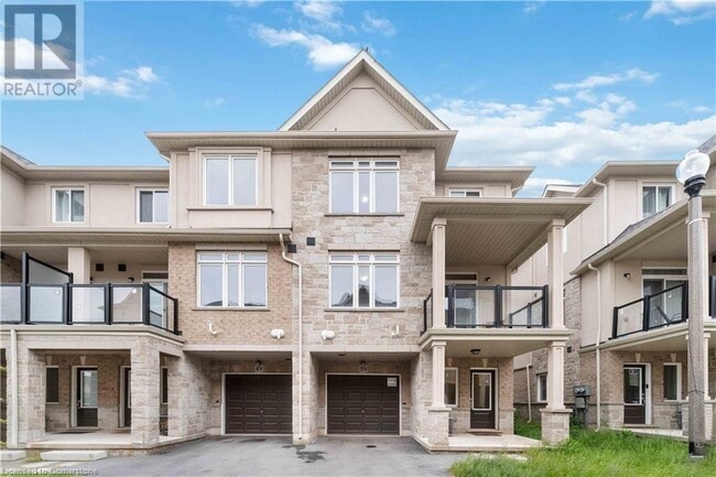 Building Photo - 40 Zinfandel Dr