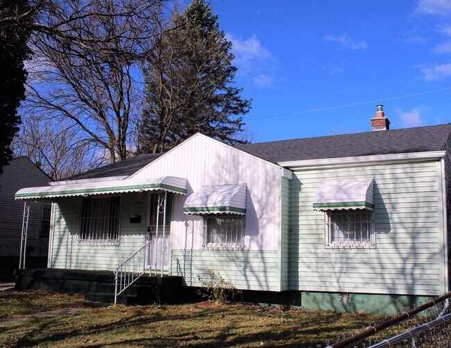 Building Photo - Available Now! Flint Schools!