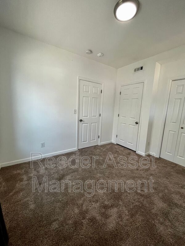 Foto del edificio - 427 27th St