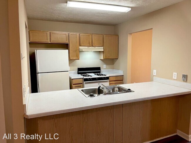 Foto del edificio - 2 br, 1 bath House - 140 Oak Cir S