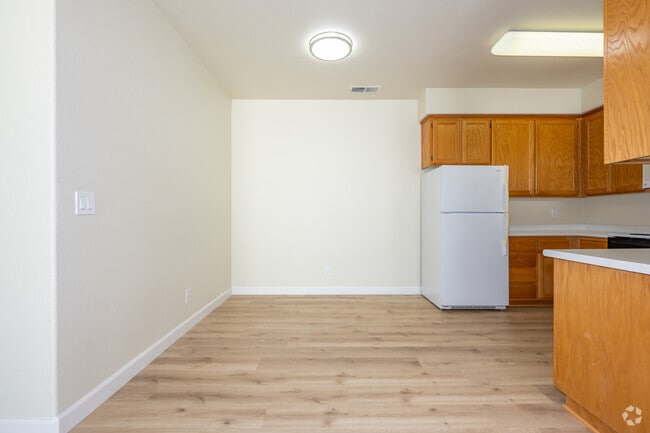 2BR, 1BA - 864SF - Dining Room - Prospect Place Apartments