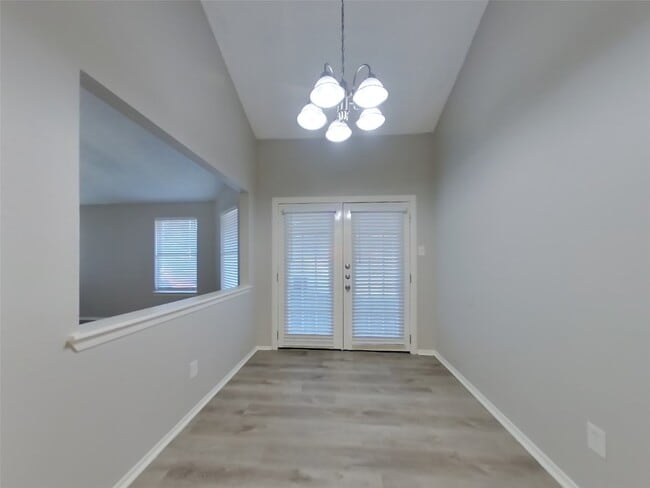 Building Photo - 3107 Lucida Ln