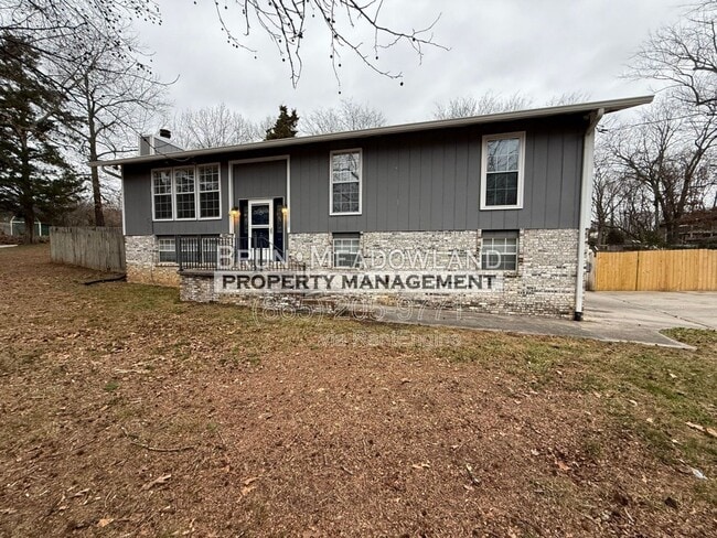 Photo - 11105 Lake Hills Dr House