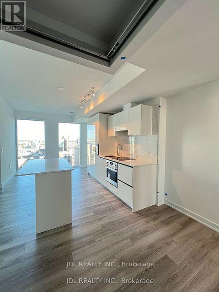 Building Photo - 238 Simcoe St