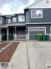 Building Photo - 20133 SW Bernice Ln