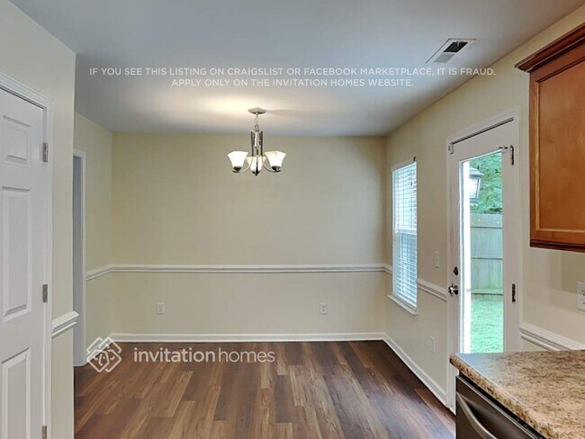 Foto del edificio - 306 Bristle Creek Ct