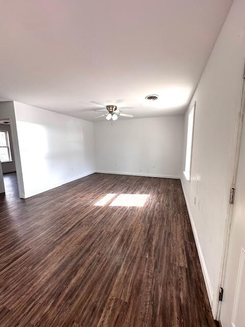 Foto principal - 2750 Brody Ln