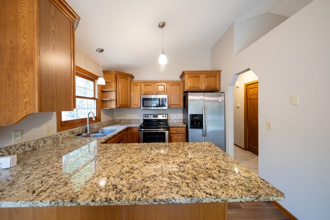 Building Photo - 7359 Williams Ln