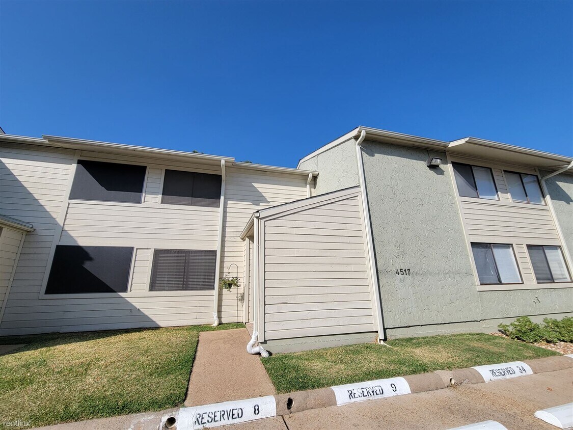 Primary Photo - 2 br, 1.5 bath Townhome - 4517 Carter Cree...