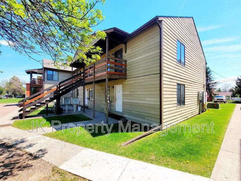 Primary Photo - 3516 11th Ave S