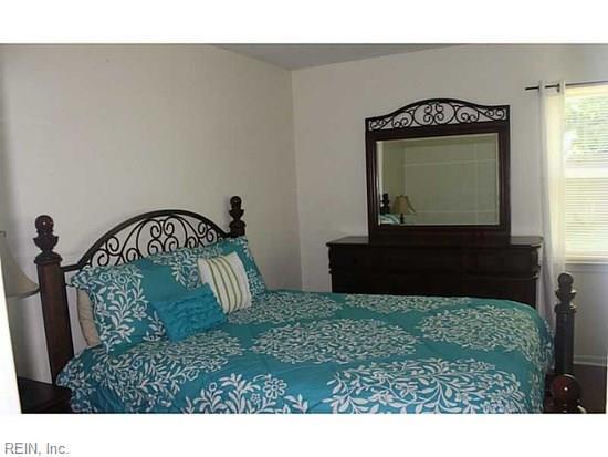 Building Photo - 4029 Riverside Ct