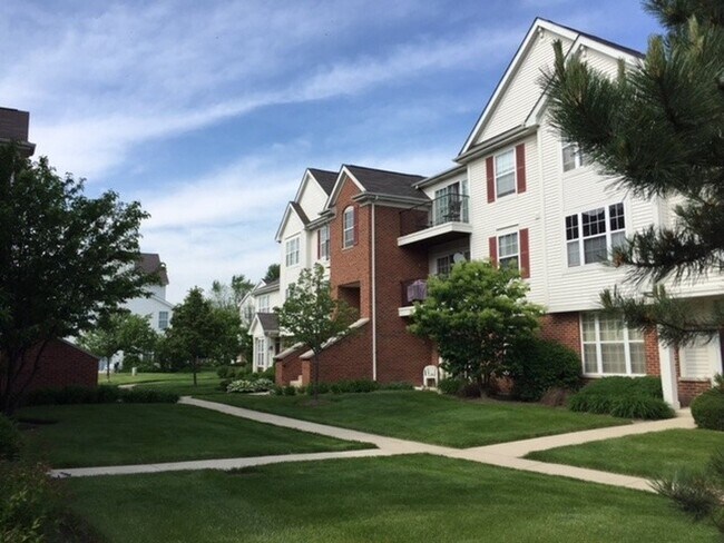 Building Photo - 690 Mill Cir