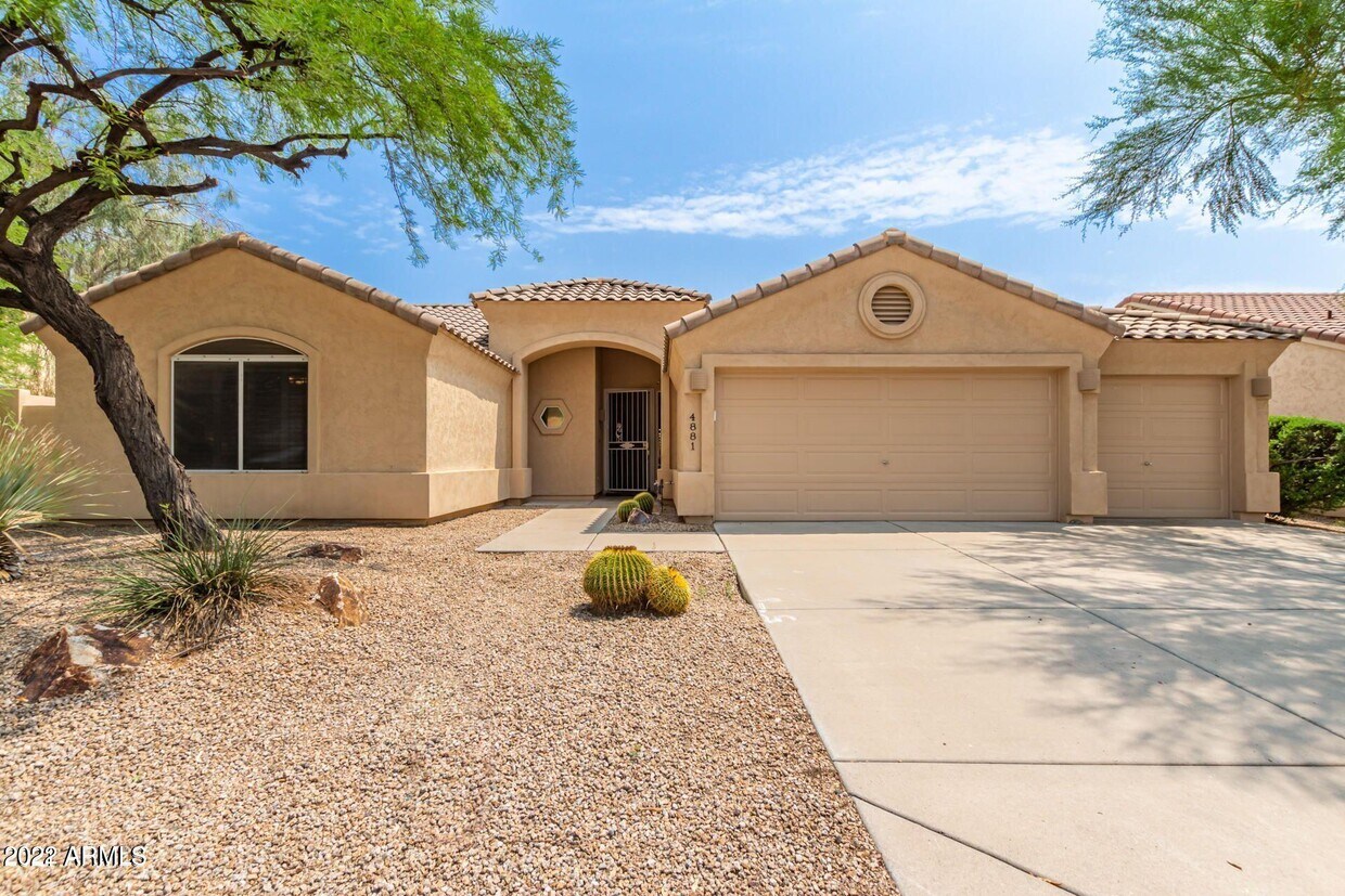 Primary Photo - 4881 E Fernwood Ct