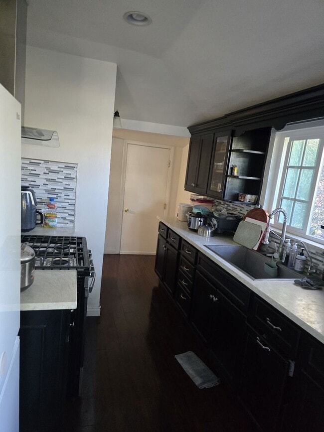 Building Photo - Cozy Rental in Garden Grove for Lease