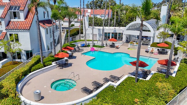 Building Photo - 6 Vista Del Mar