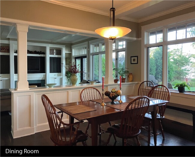 Building Photo - 270 Olympic Dr SE