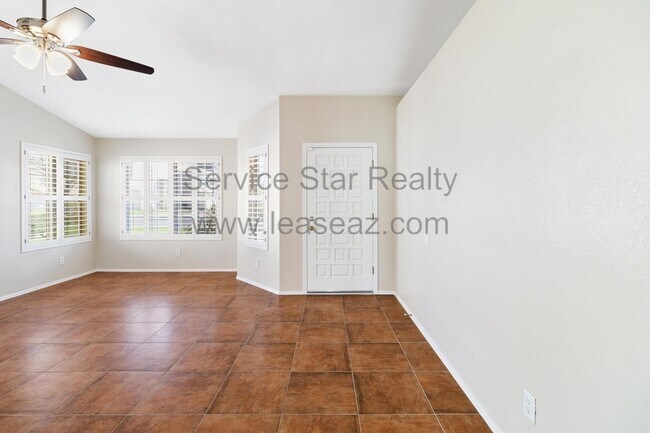 Building Photo - 3110 N 114th Dr