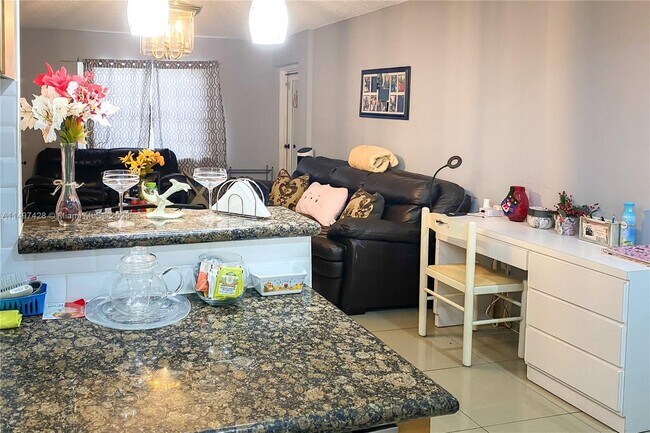 Foto del edificio - 4304 NW 9th Ave