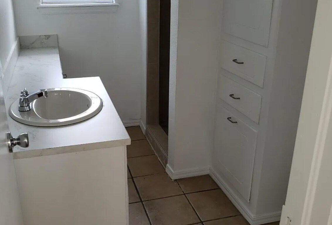 Foto principal - 2638 SW 60th St