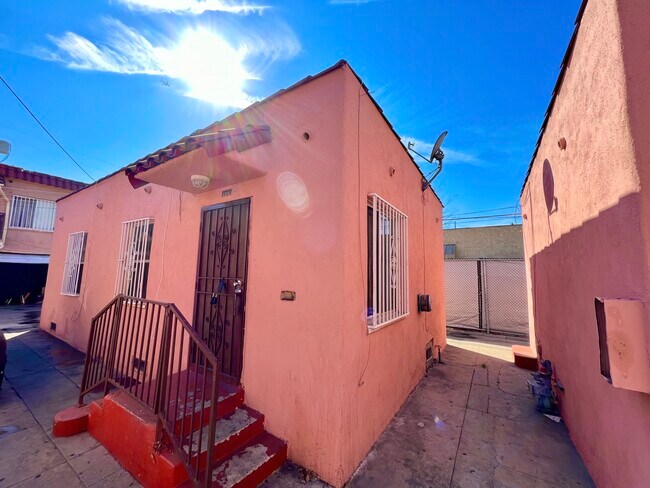 Foto del edificio - 124 E 74th St