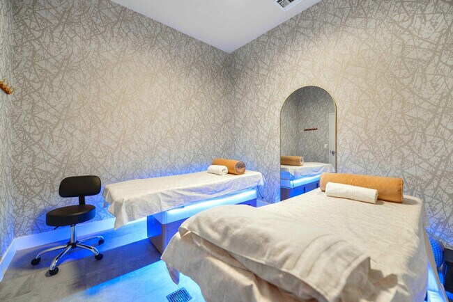 Foto del edificio - 239 SW 9th St