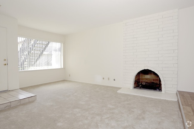 2HAB, 2BA - 1,100 ft² - El Dorado Apartments