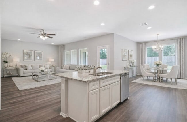 Foto del edificio - 2274 Strong Horse Dr