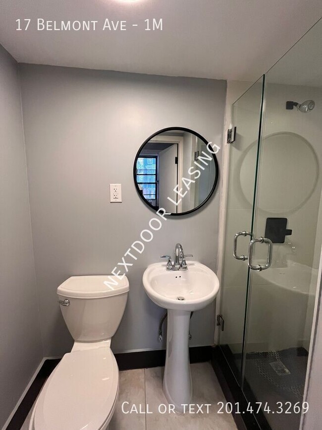 Building Photo - 17 Belmont Ave