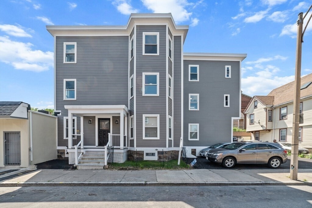 Primary Photo - 2 Westerly St