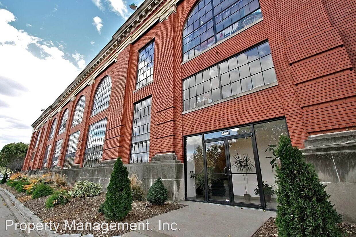 Foto principal - 2 br, 1.5 bath House - 2901 A Street #116