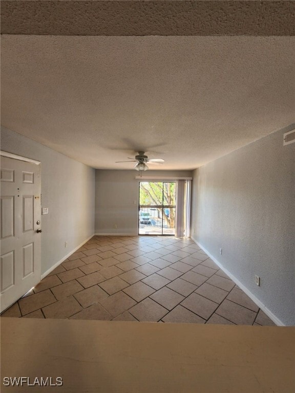 Building Photo - 2935 Winkler Ave
