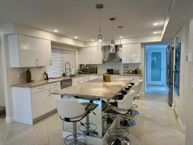 Foto del edificio - 15806 Loch Maree Ln