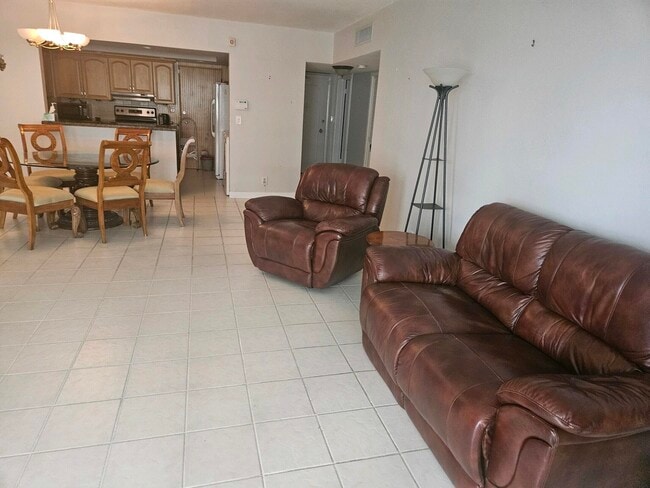 Foto del edificio - 3850 Galt Ocean Dr