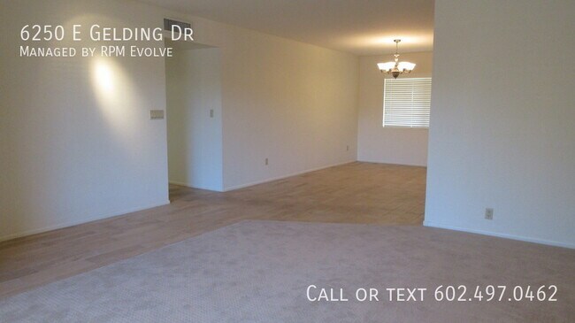 Building Photo - AVAILABLE FOR IMMEDIATE MOVE IN!