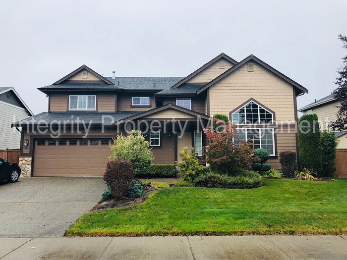 Foto principal - Sunrise Community 4+ Bedroom Home