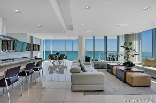 Building Photo - 6899 Collins Ave
