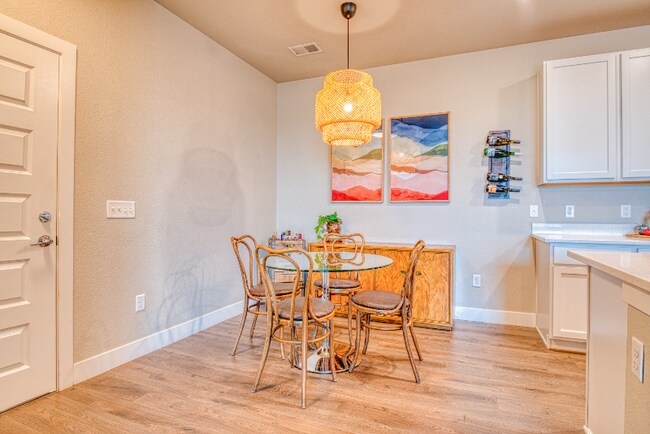 Building Photo - 15295 W 64th Ln