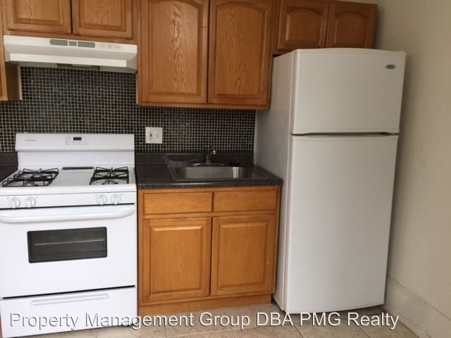 Primary Photo - 143 N 21st St