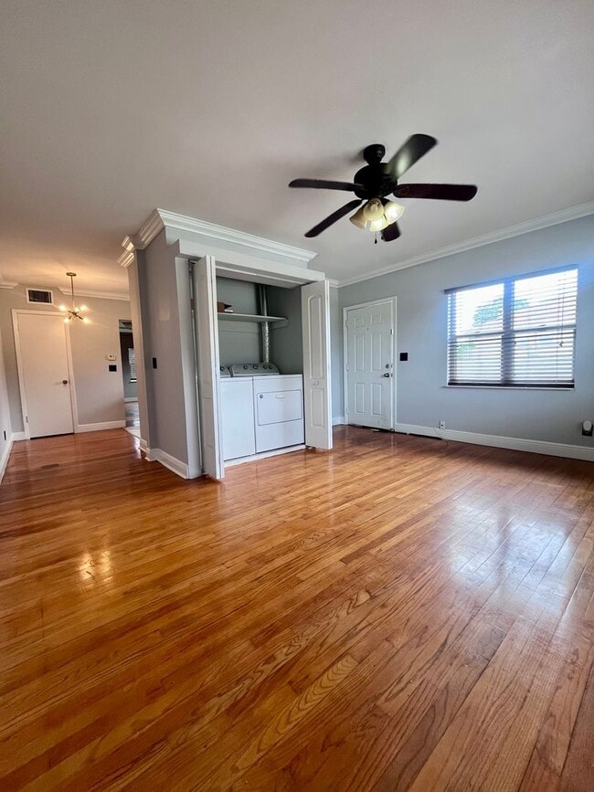 Building Photo - 3808-3808 W El Prado Blvd