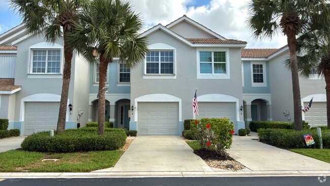 Building Photo - 8431 Village Edge Cir