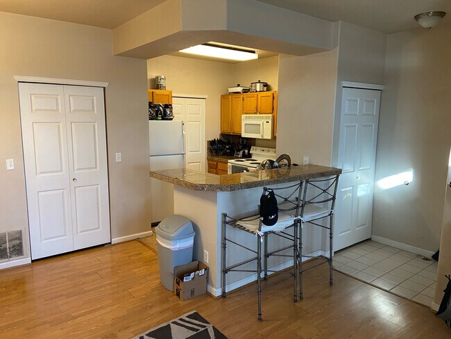 Building Photo - 4545 Wheaton Dr