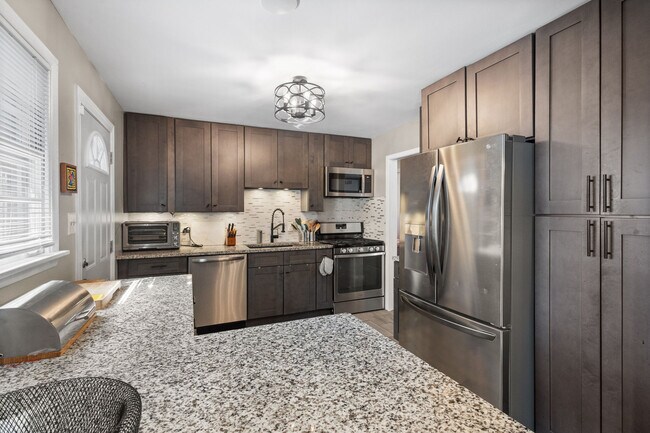 Foto del edificio - 2635 W 94th Pl