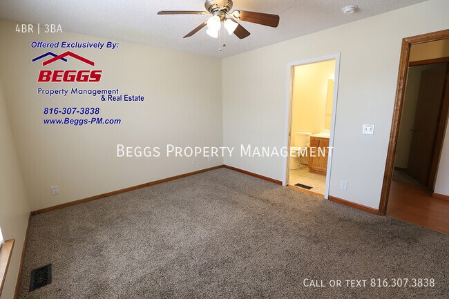 Building Photo - 2116 Glenside-