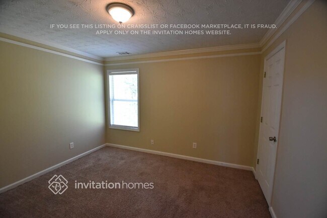 Building Photo - 596 Pond Lillies Rd SE