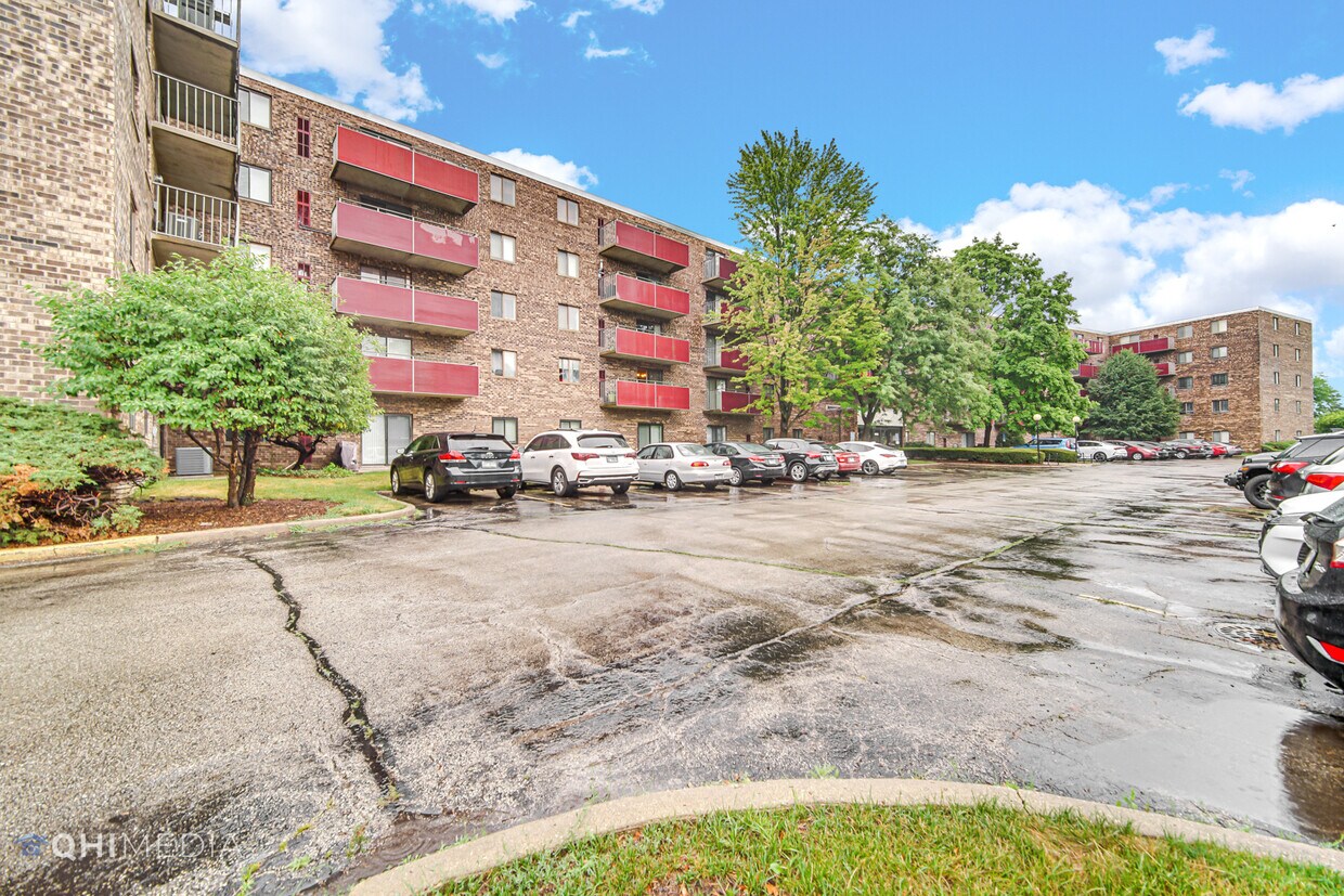 1463 Mercury Dr Unit 108, Schaumburg, IL 60193 Condo for Rent in