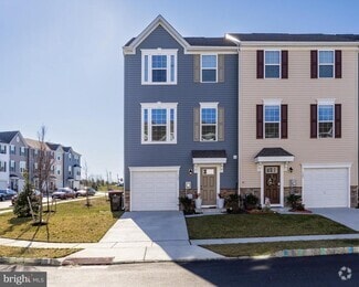 Building Photo - 127 FREEDOM
