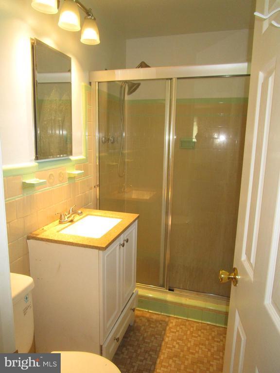 Foto del edificio - 5606 Devon Ct